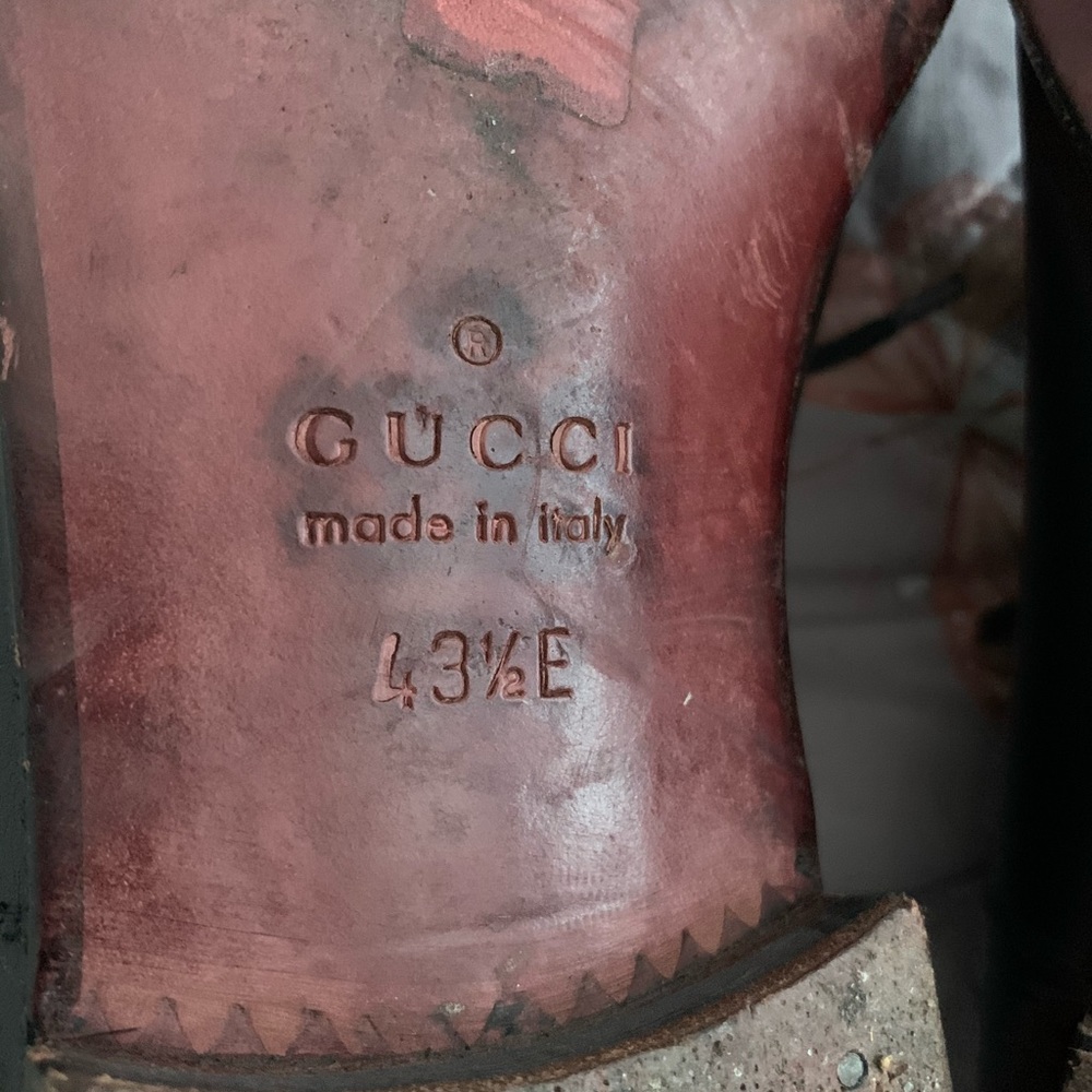 Men’s Gucci shoes - Picture 4 of 8